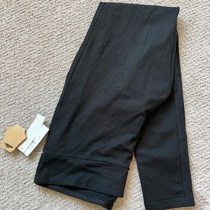 Black leggings size XL